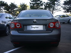 2010款 1.8T 自动 冠军版
