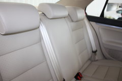 2010款 1.8T 自动 冠军版