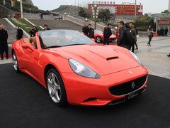 2012款 4.5L DCT 中国限量版
