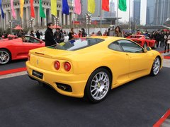 2012款 4.5L DCT 中国限量版