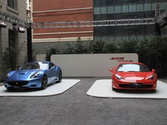2012款 4.5L DCT 中国限量版