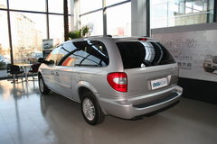 2005款 3.3 自动 7座