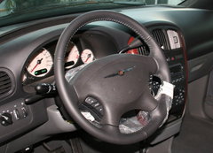 2005款 3.3 自动 7座