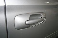 2005款 3.3 自动 7座