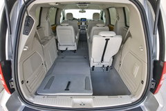 2005款 3.3 自动 7座