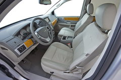 2005款 3.3 自动 7座