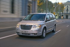 2005款 3.3 自动 7座