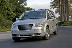 2005款 3.3 自动 7座