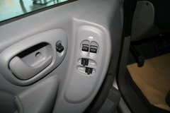2005款 3.3 自动 7座
