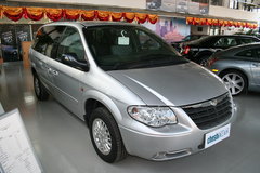 2005款 3.3 自动 7座