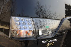 2010款 EX 劲界 3.0L 自动 豪华版5座
