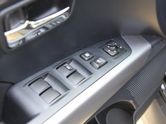 2010款 EX 劲界 3.0L 自动 豪华版5座