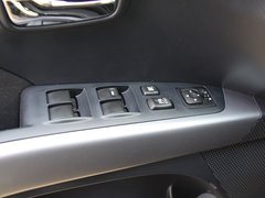2010款 EX 劲界 3.0L 自动 豪华版5座