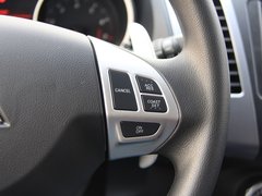 2010款 EX 劲界 3.0L 自动 豪华版5座