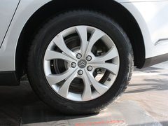 2010款 2.0L 自动 舒适型