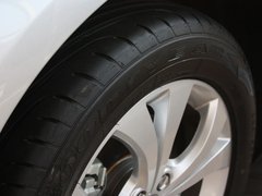 2010款 2.0L 自动 舒适型