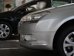 2010款 2.0L 自动 舒适型