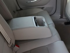 2010款 2.0L 自动 舒适型