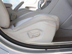 2010款 2.0L 自动 舒适型