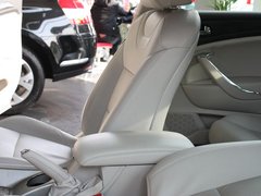 2010款 2.0L 自动 舒适型