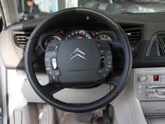 2010款 2.0L 自动 舒适型