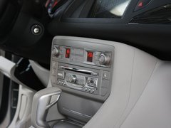 2010款 2.0L 自动 舒适型