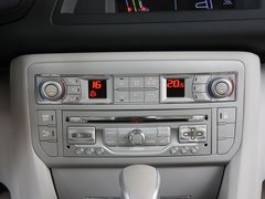 2010款 2.0L 自动 舒适型