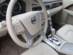 沃尔沃 S80L 2010款局部