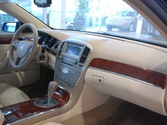 2010款 3.0L 自动 豪华版