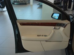 2010款 3.0L 自动 豪华版