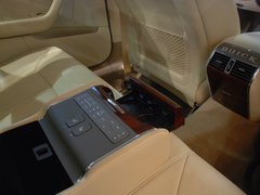2010款 3.0L 自动 豪华版