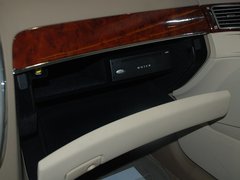 2010款 3.0L 自动 豪华版