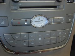 2010款 3.0L 自动 豪华版