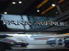 2010款 3.0L 自动 豪华版