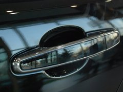 2010款 3.0L 自动 豪华版