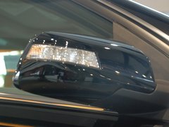 2010款 3.0L 自动 豪华版