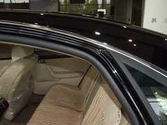 2010款 3.0L 自动 豪华版