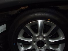 2010款 3.0L 自动 豪华版