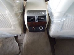 2010款 3.0L 自动 豪华版