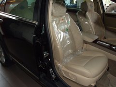 2010款 3.0L 自动 豪华版