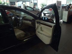 2010款 3.0L 自动 豪华版
