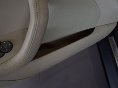 2010款 3.0L 自动 豪华版