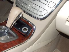 2010款 3.0L 自动 豪华版