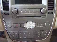 2010款 3.0L 自动 豪华版