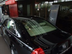 2010款 3.0L 自动 豪华版