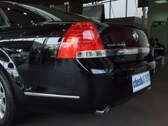 2010款 3.0L 自动 豪华版