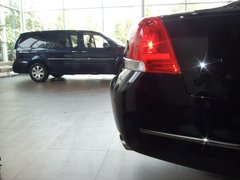 2010款 3.0L 自动 豪华版