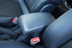 2010款 1.8 CVT 舒适型 5座