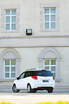 2010款 1.8 CVT 舒适型 5座