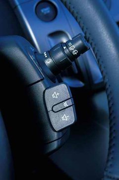 2007款 2.0L 自动 5座